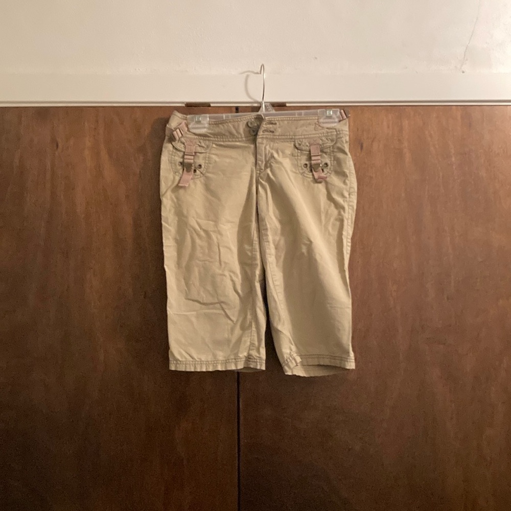 Arizona Beige Cargo Shorts